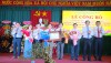 Lãnh đạo tỉnh và huyện trao Bằng công nhận Xã đạt chuẩn Nông thôn mới nâng cao cho Thường trực Đảng ủy xã Phước Sơn